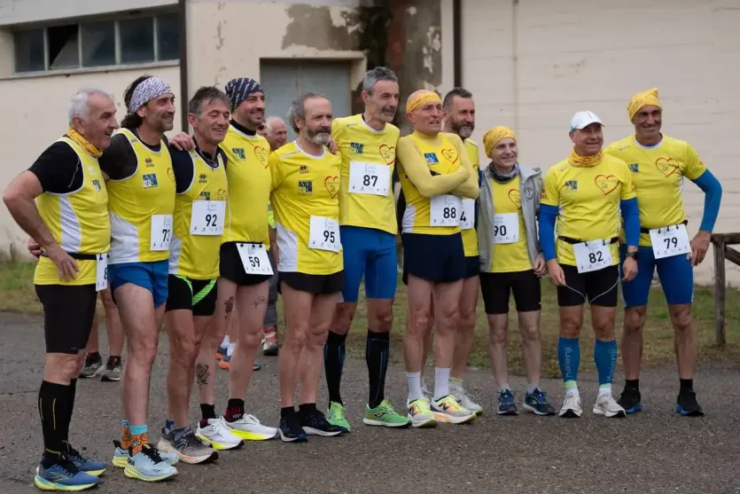 Partenza della corsa competitiva della Corsa dell'Acqua 2025 ad Arezzo